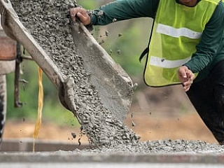 Асфальтобетонщик